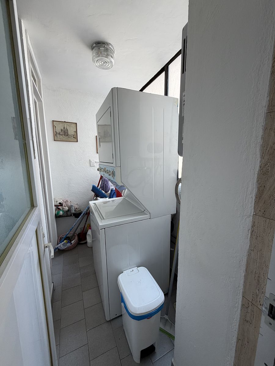 10 of 18: Area de lavado