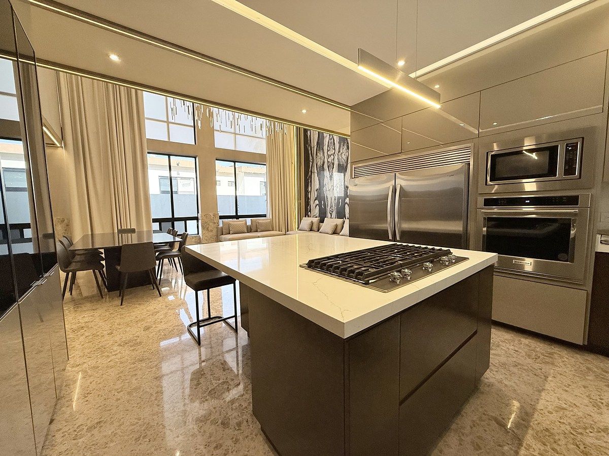 7 de 33: COCINA CON ELECTRODOMESTOCOS