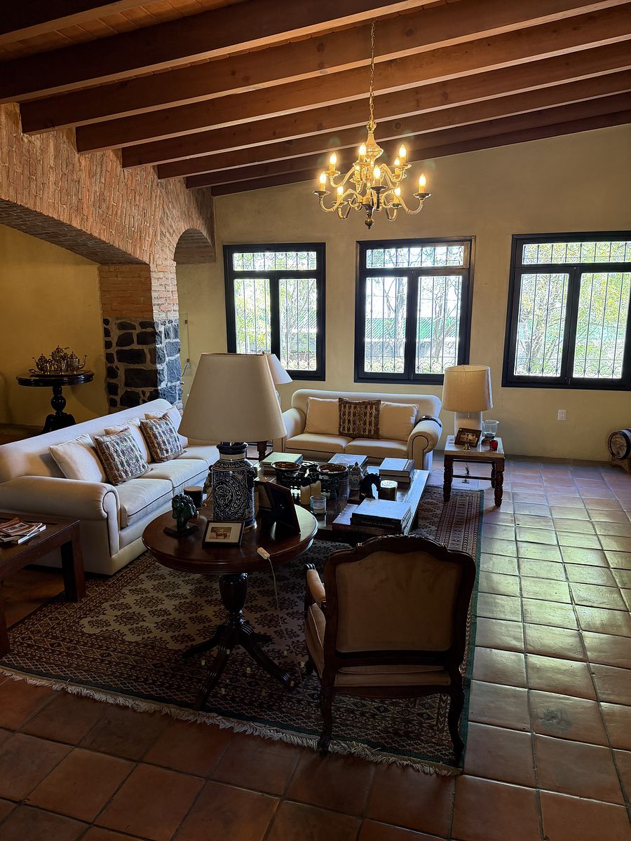 9 de 48: Casa principal