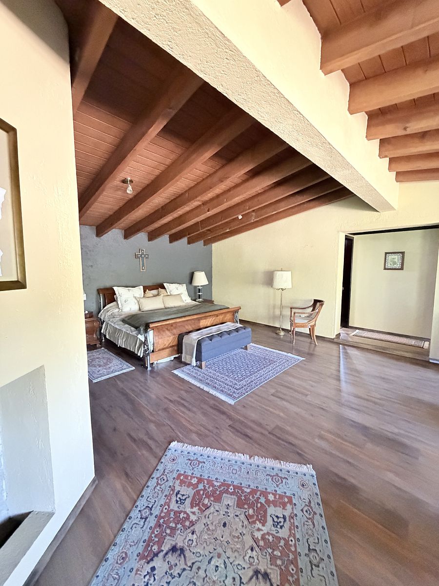 26 de 48: Casa principal