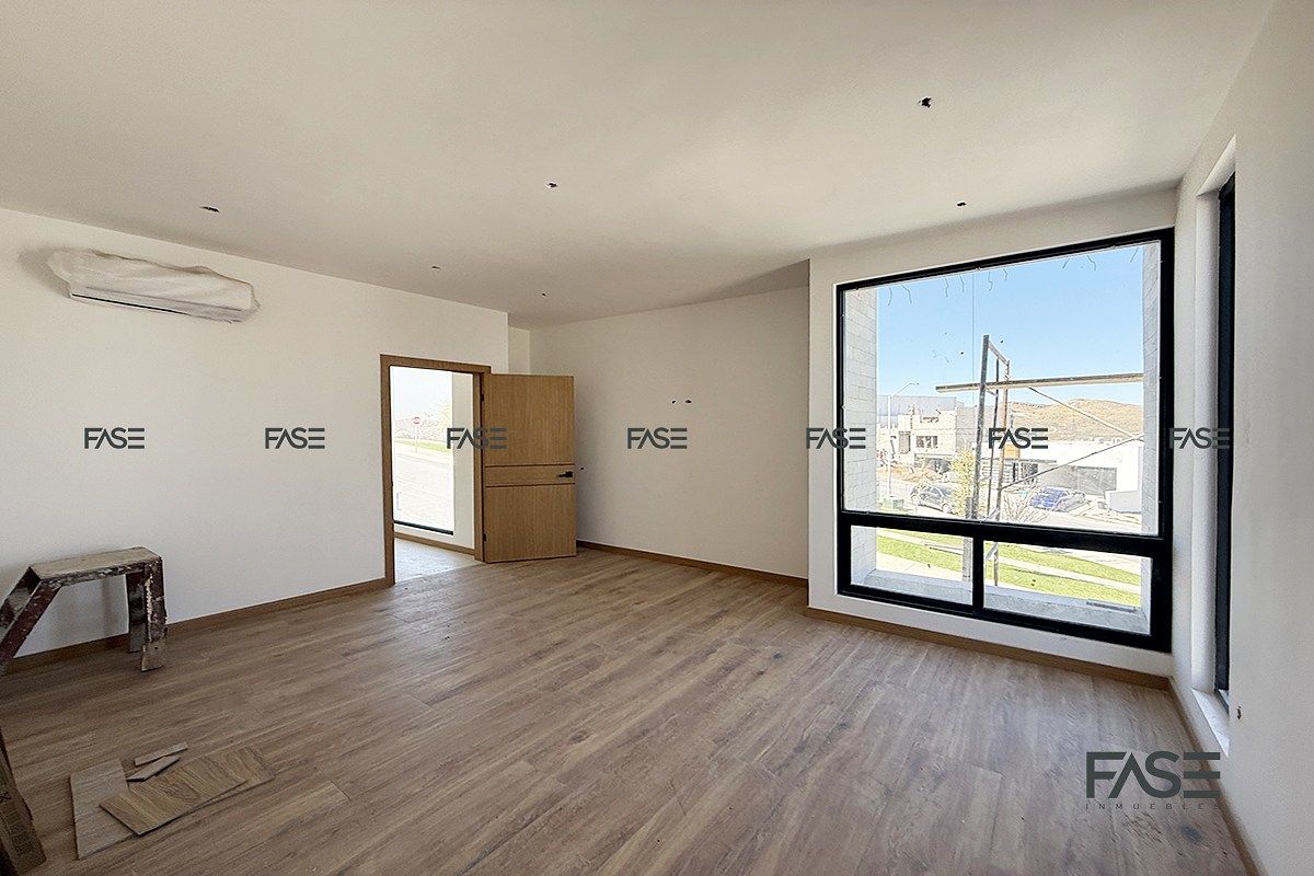 18 de 27: Recamara principal