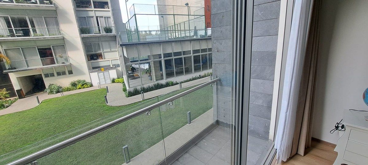 17 de 28: Departamento 202 Balcón