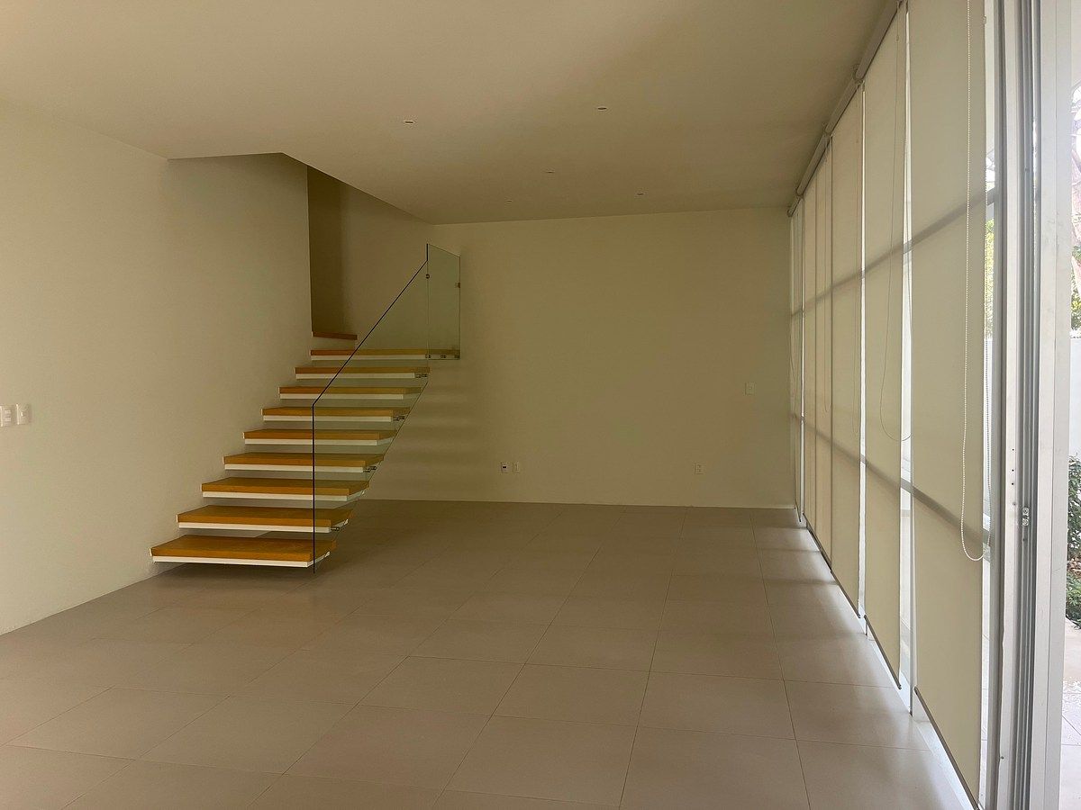 3 de 48: sala y comedor