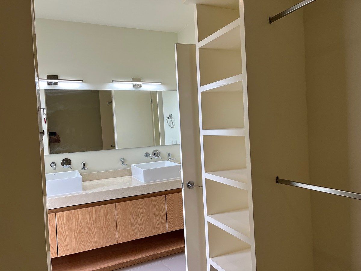 18 de 46: baño principal