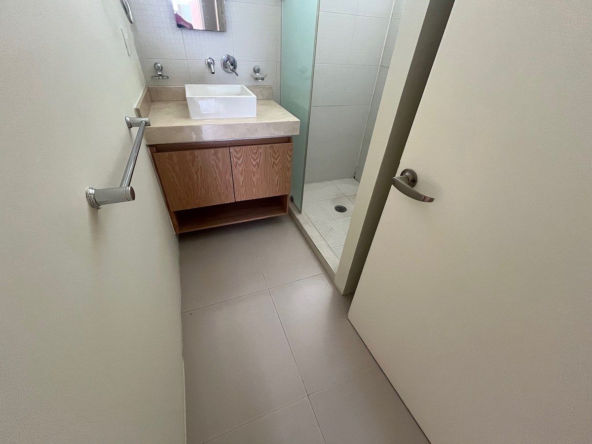 33 de 46: baño recámara dos