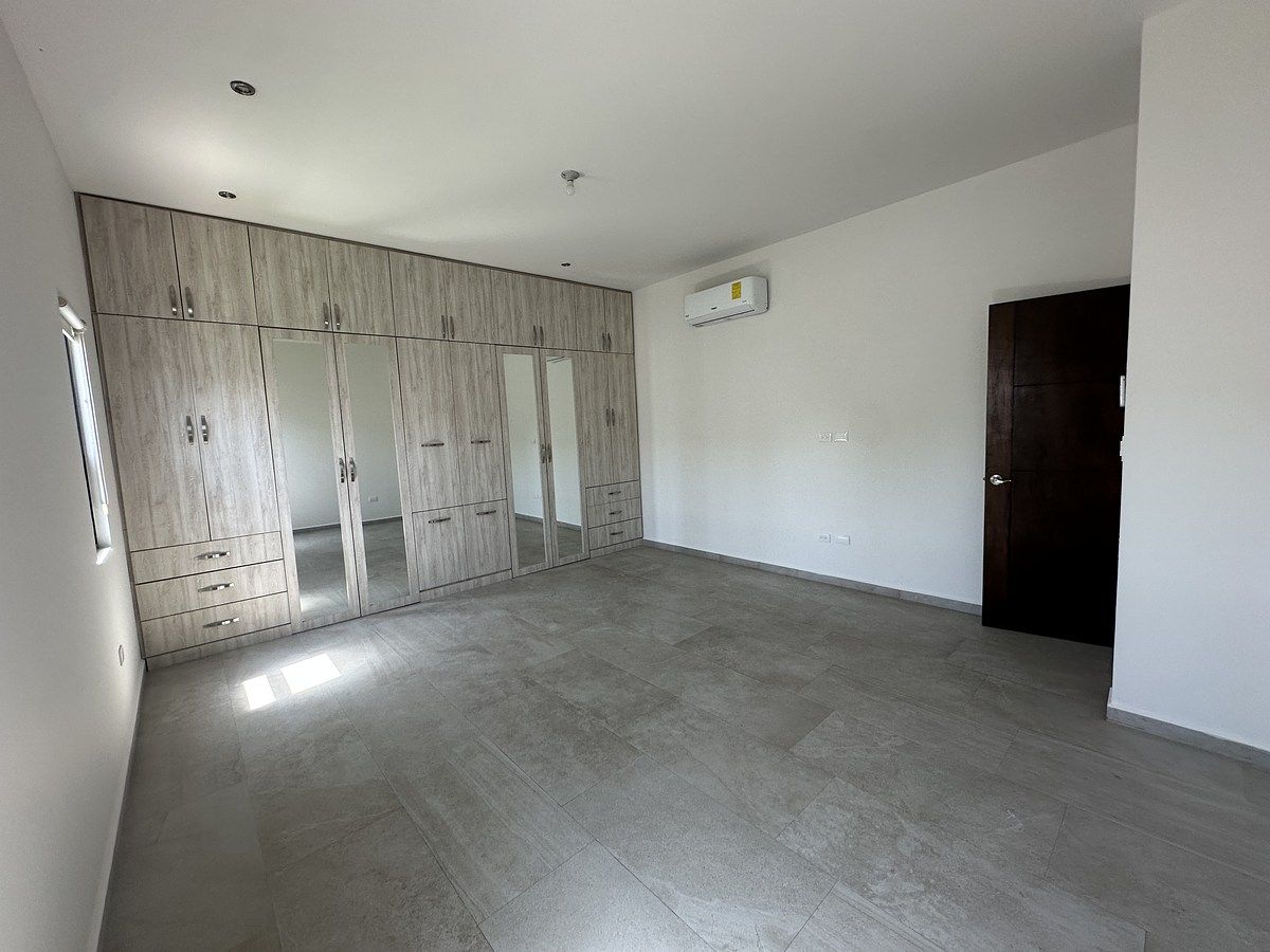 18 of 25: recamara secundaria 1