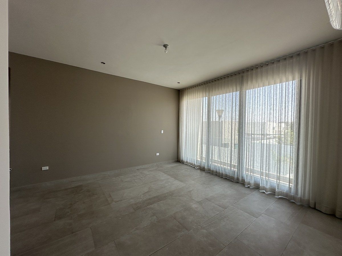 22 of 25: recámara principal