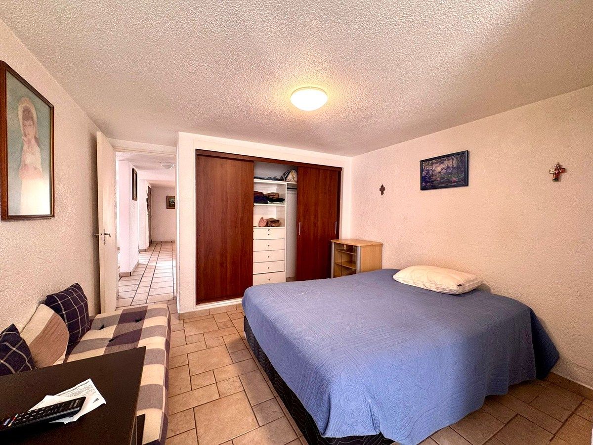 11 de 19: Amplias recámaras