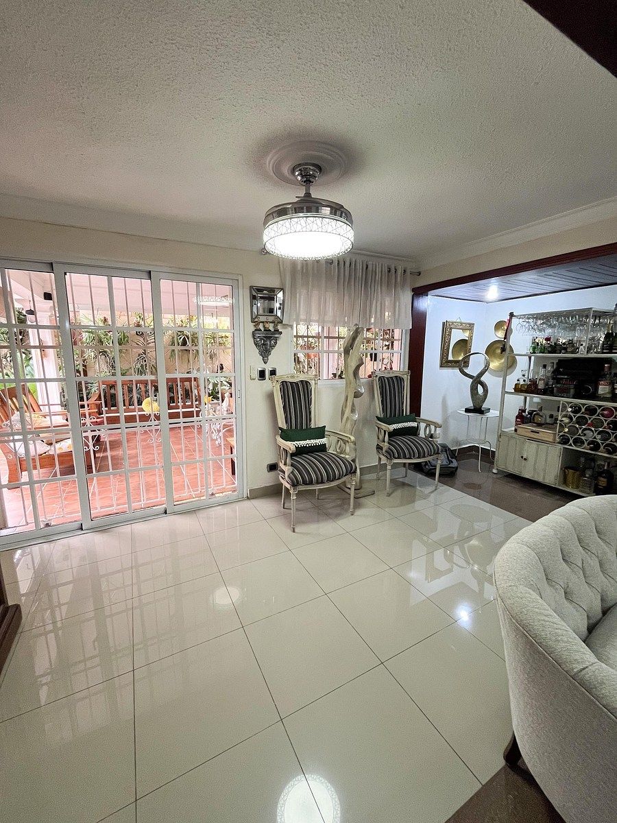 Casa en Los Restauradores, Santo Domingo Centro (Distrito Nacional), foto 2 de 21