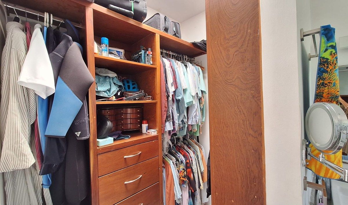 17 de 20: Vestidor rec principal