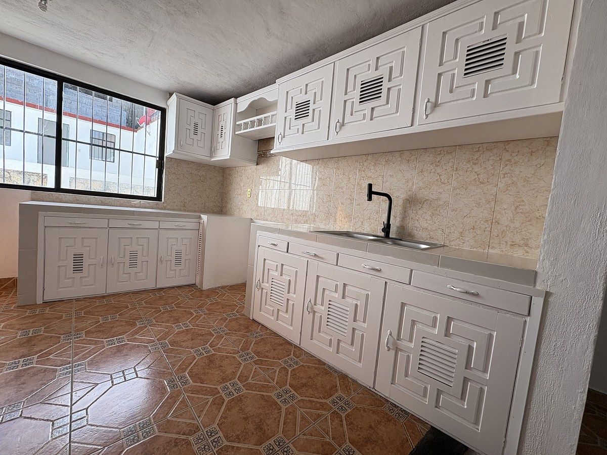 7 of 29: Cocina integral