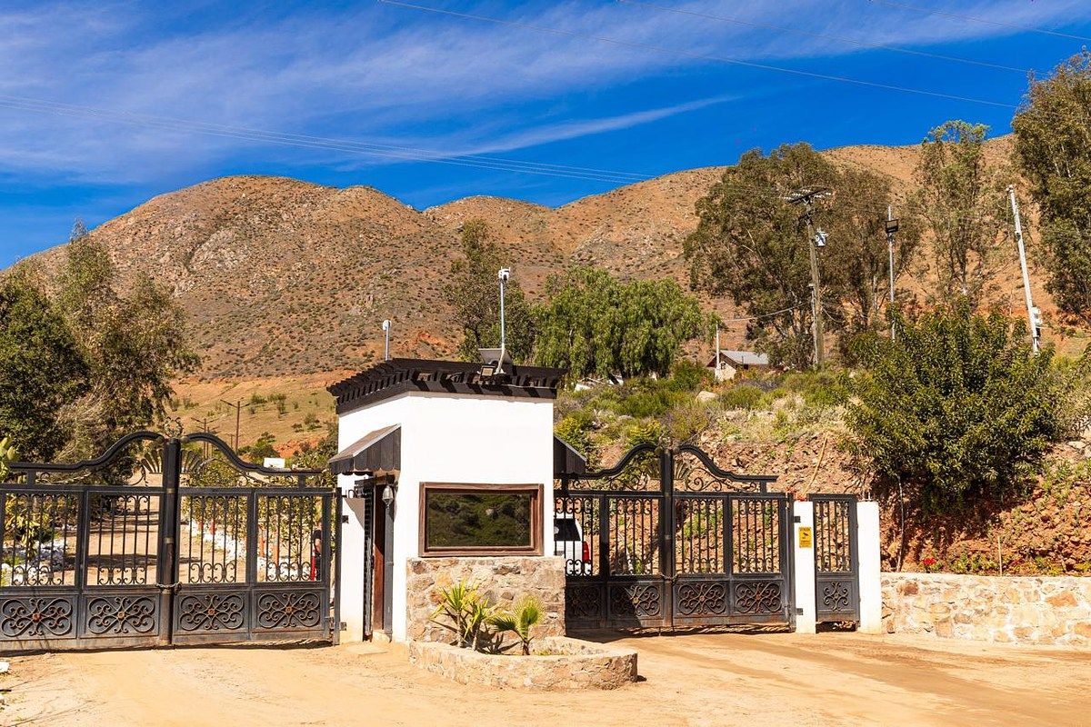 1 of 35: ENTRADA CON SEGURIDAD