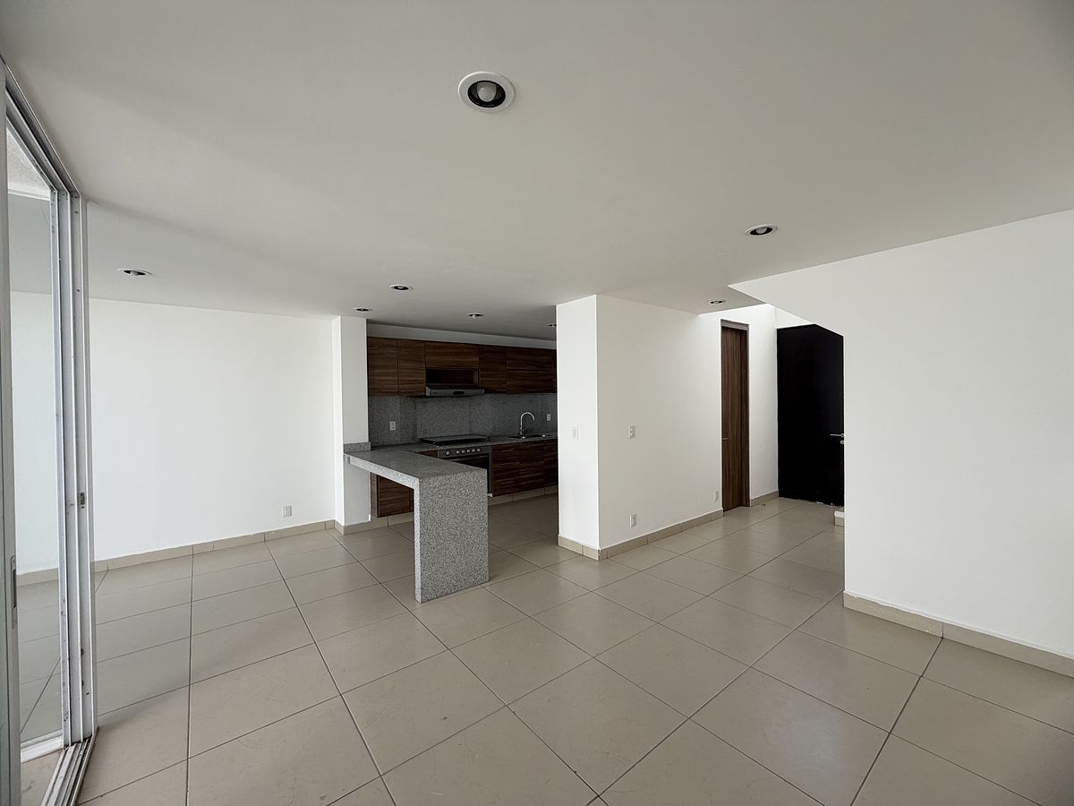 5 de 31: SALA COMEDOR