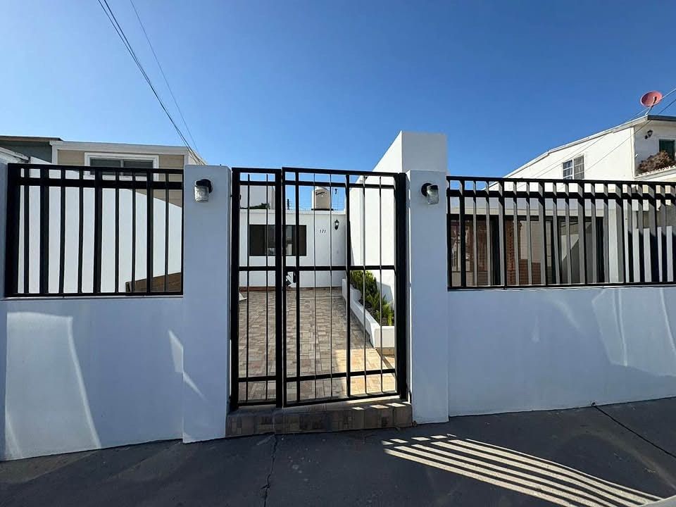 Casa en Venta en Col. Mediterraneo, Ensenada B.C.