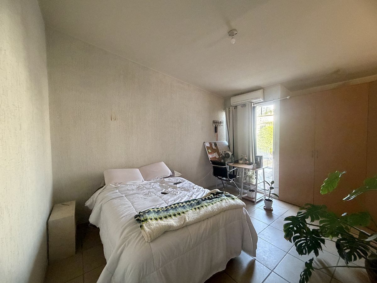 10 de 16: RECÁMARA PRINCIPAL