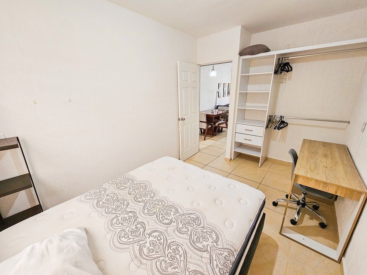 9 of 28: Recámara en PB