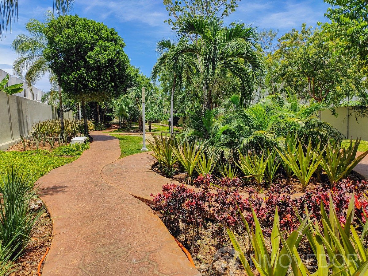 25 of 28: Areas verdes