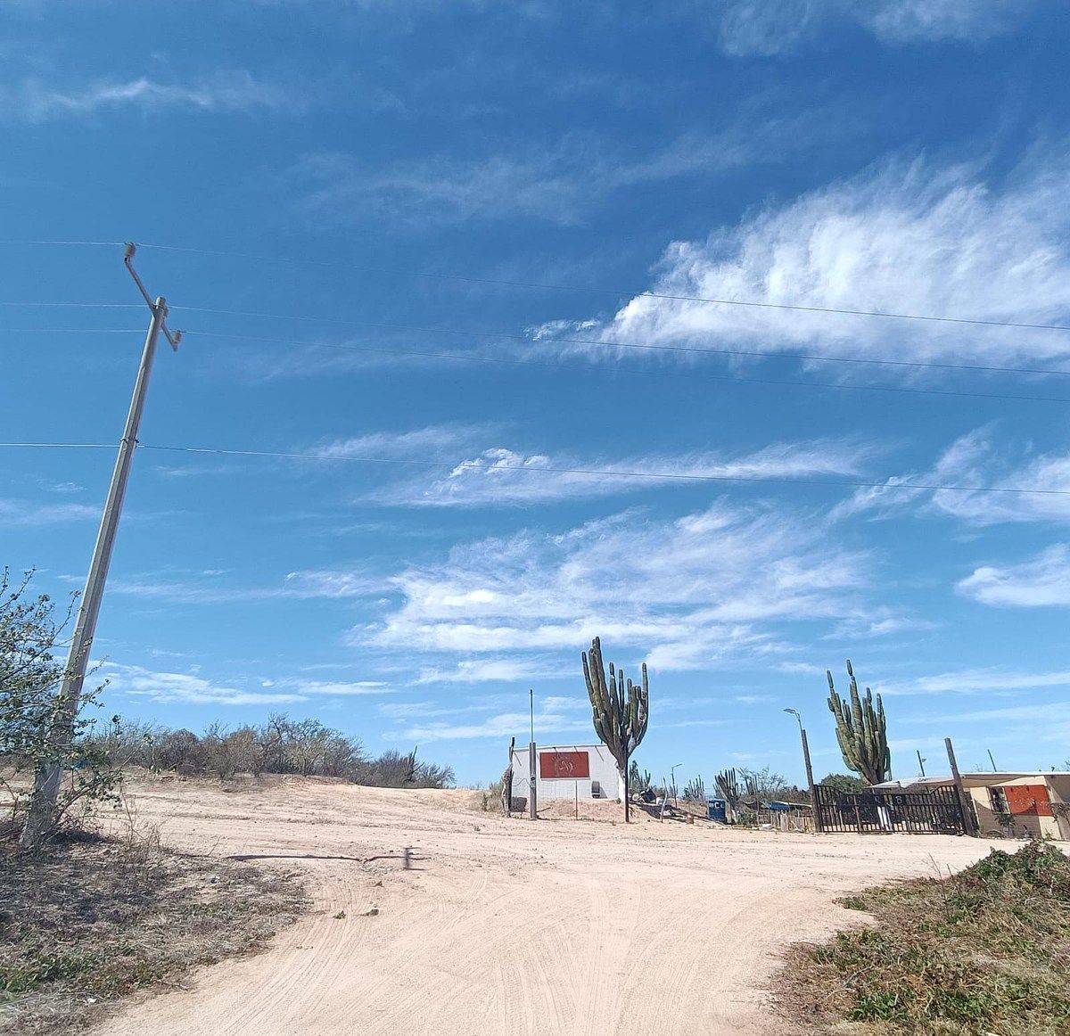 5 de 6: Calle de Acceso