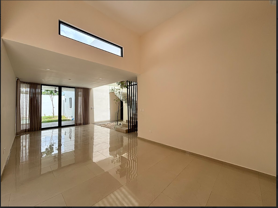 3 de 17: Sala y Comedor