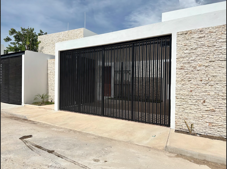 1 de 17: Fachada Principal