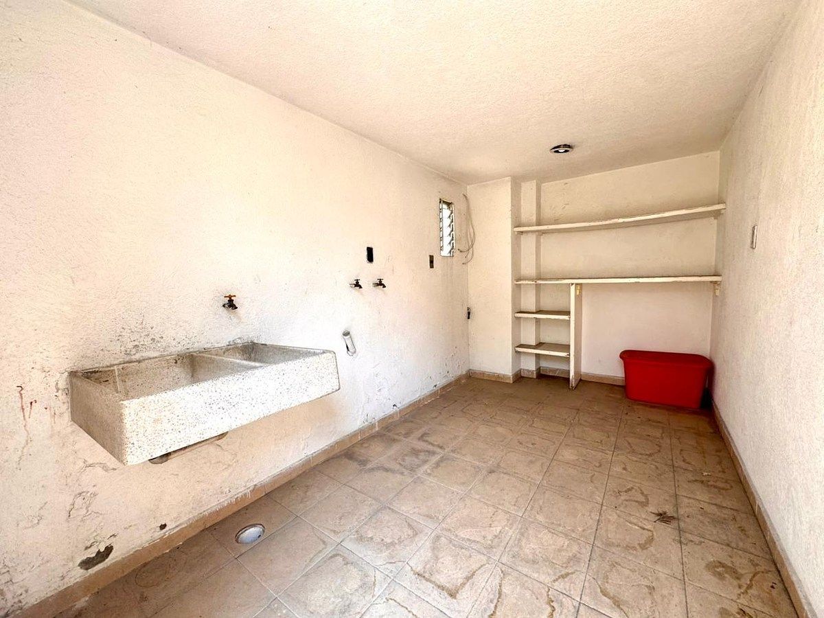 22 of 25: Área de Lavado