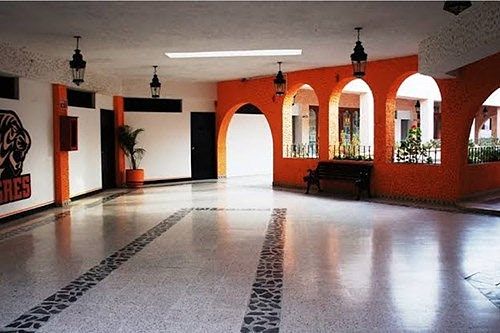 Commercial - Commercial Local in Plaza Real del Conde, San Miguel de Allende - Sale