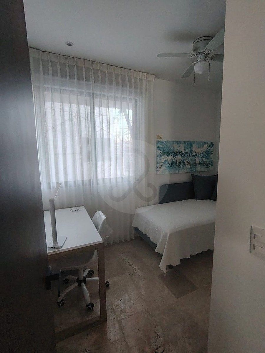 Venta de Departamento en Tercer Nivel en Temozon Norte de 2 habitaciones - foto 5