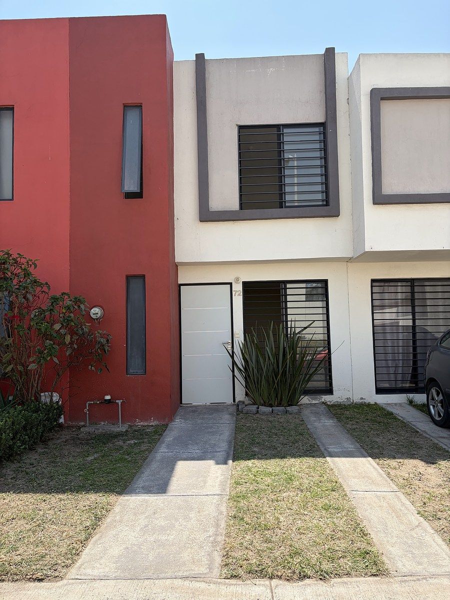 1 de 13: Fachada de la casa