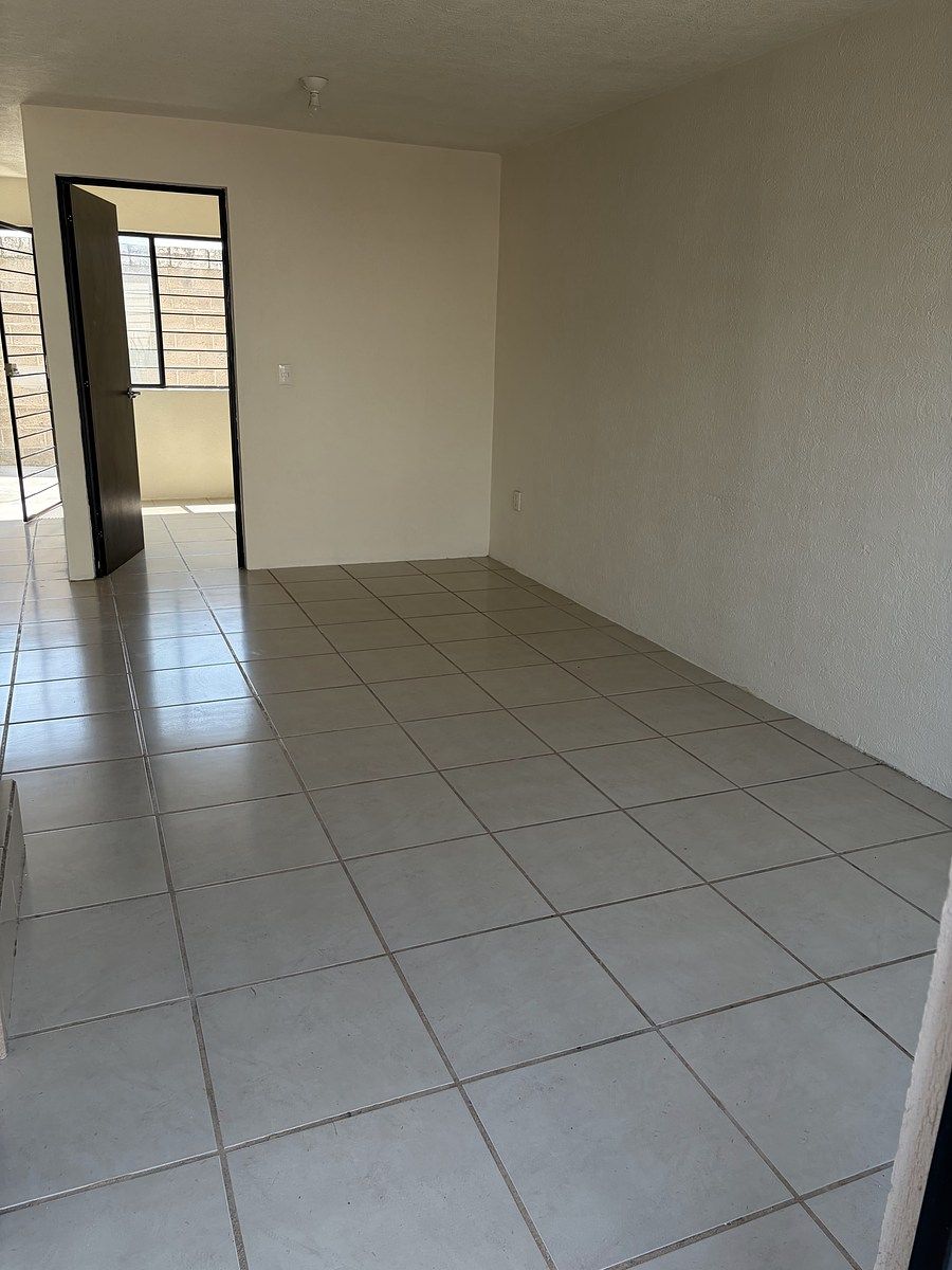 10 de 13: Sala comedor