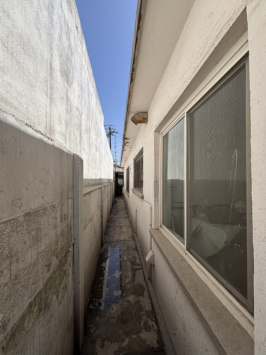 18 de 22: Pasillo Lateral DOBLE