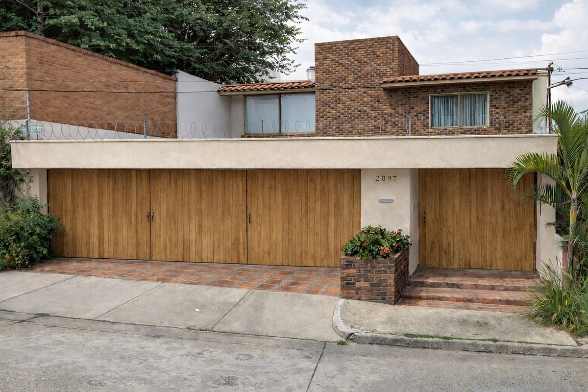 3 de 3: Fachada de calle