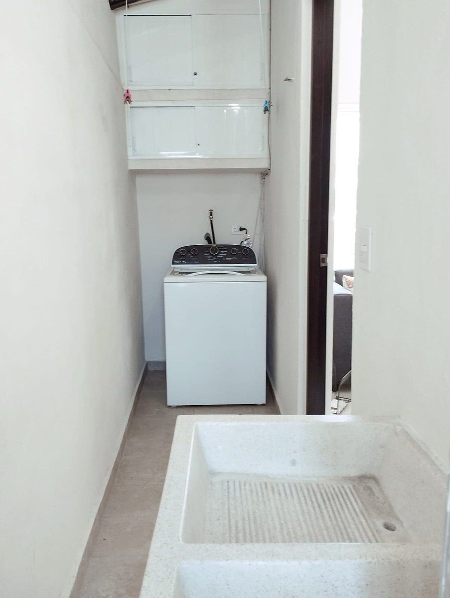 9 de 12: Área de lavado (Uso común)