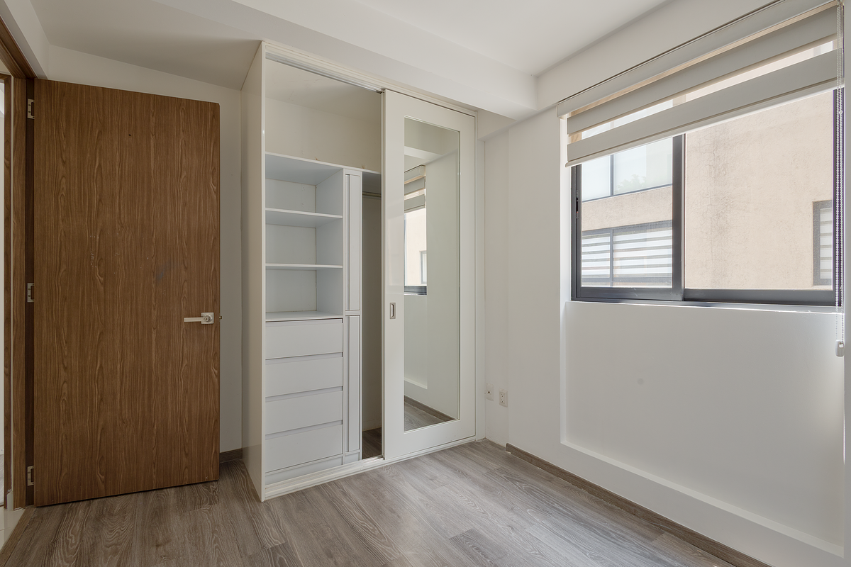 13 of 17: recamara 2