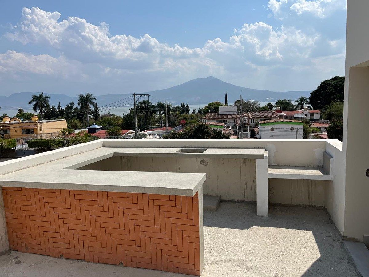 5 de 18: vista panorámica al lago de chapala