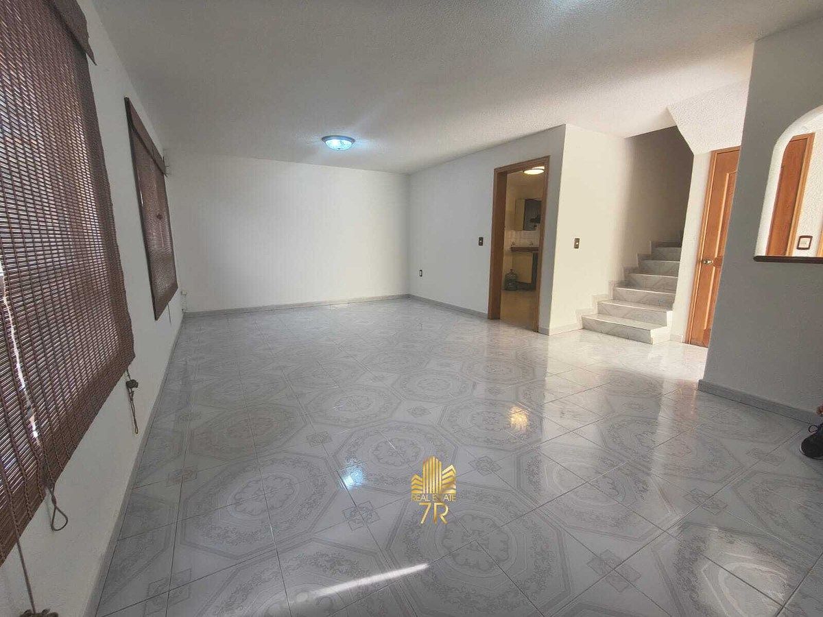 7 de 29: Sala comedor