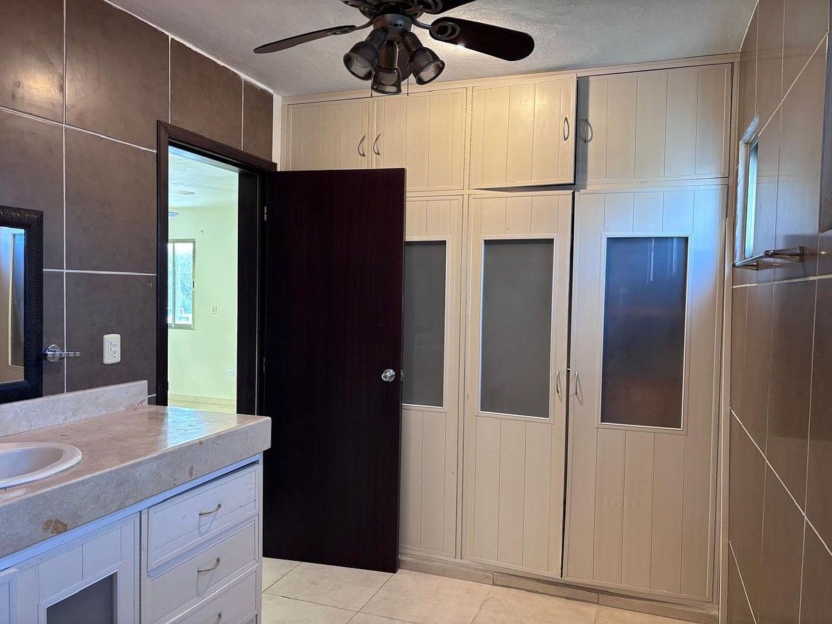 17 de 18: BAÑO RECAMARA PLANTA ALTA