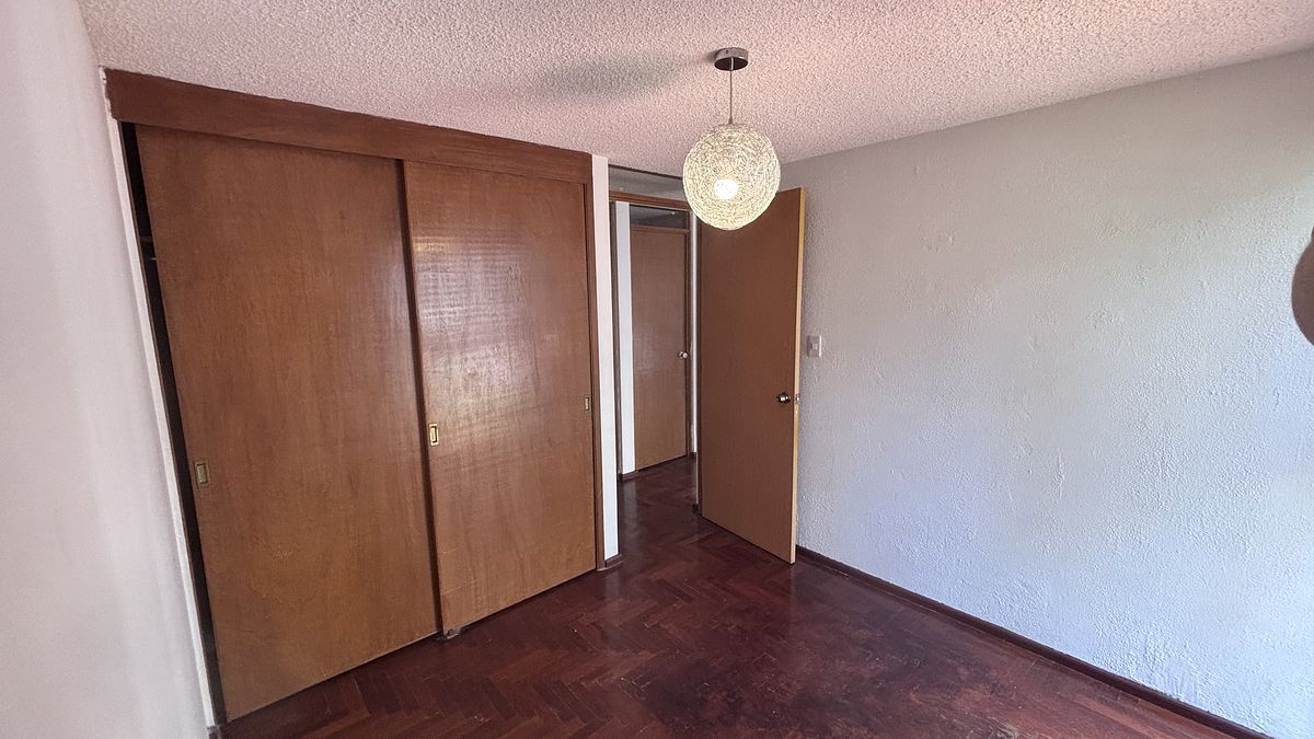 7 de 12: Habitación 2