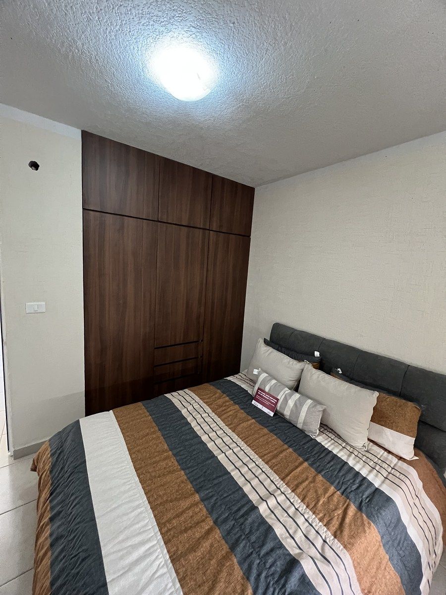 13 of 17: Recamara 2(Se entrega sin closet y accesorios)