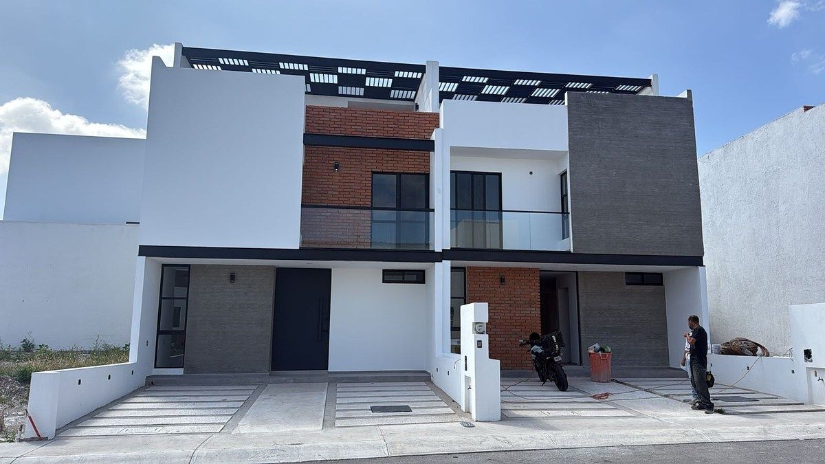 Casa en Venta en Zakia con Alberca