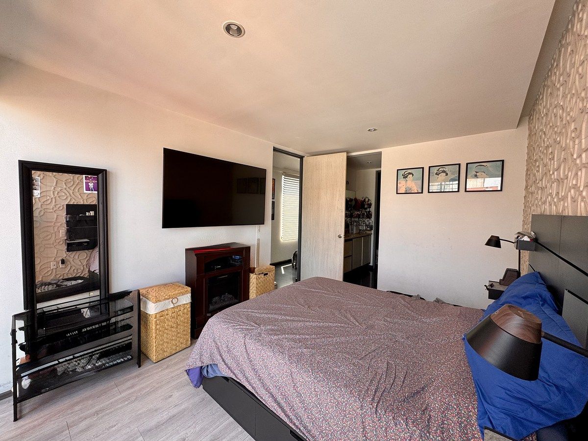 19 of 39: Recámara principal