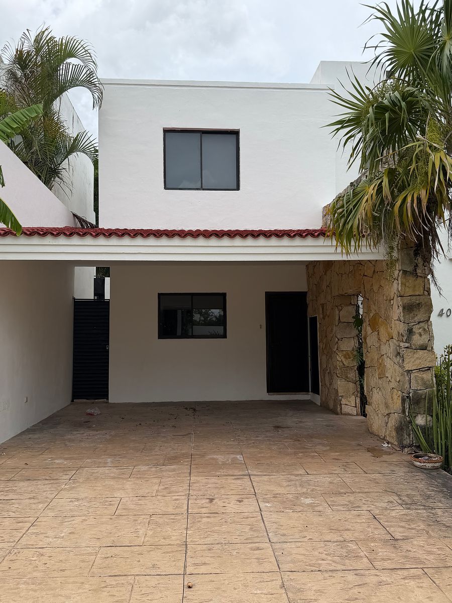 Casa en condominio en Cocoyoles, Mérida, foto 2 de 39