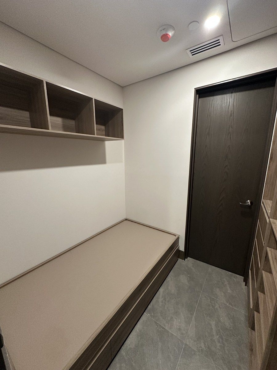 25 de 27: Cuarto de servicio