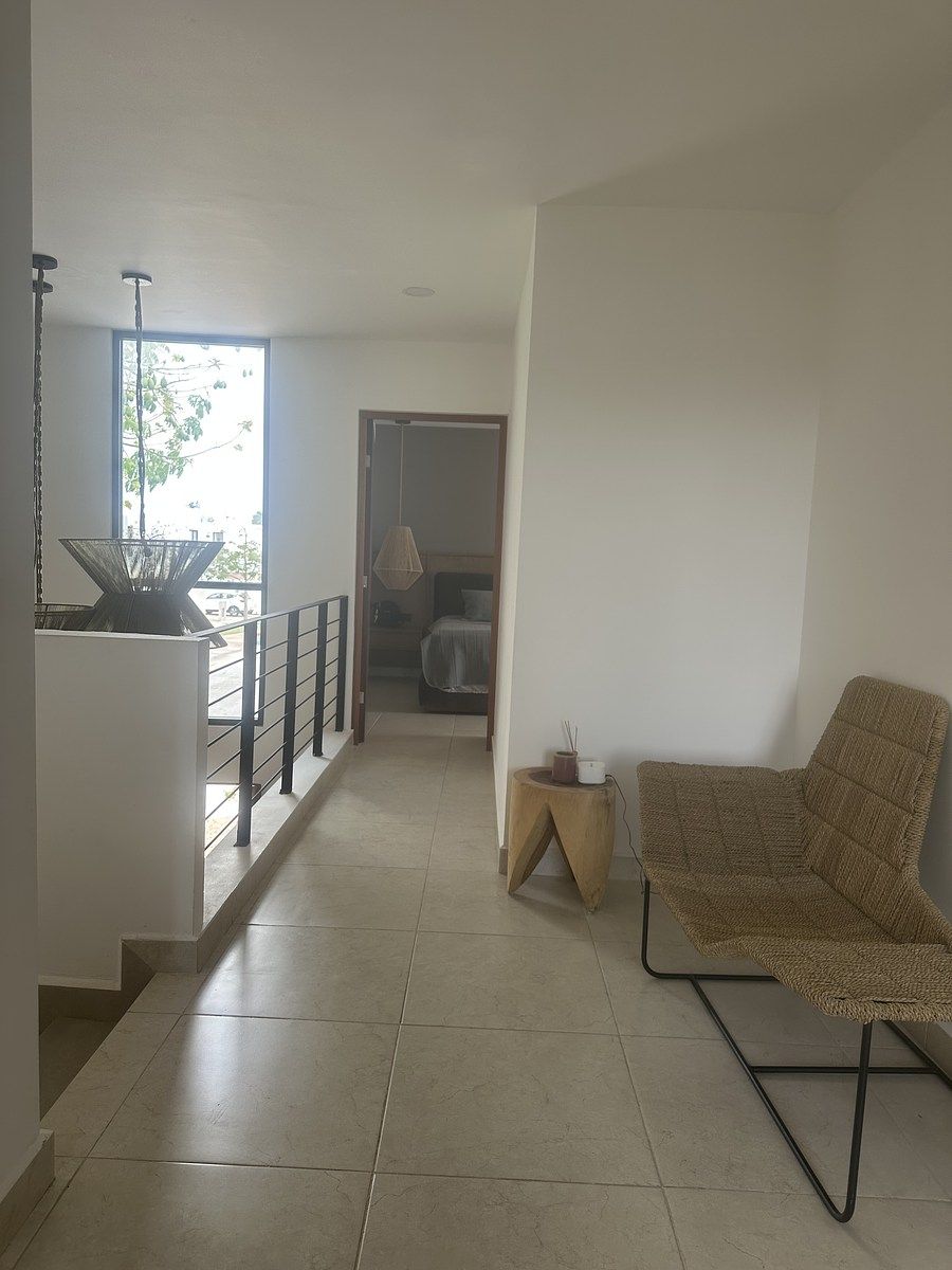 7 de 21: Pasillo 
Planta alta