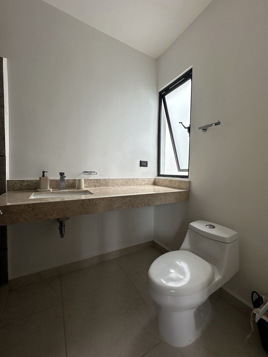 14 de 21: Baño
Habitación #3