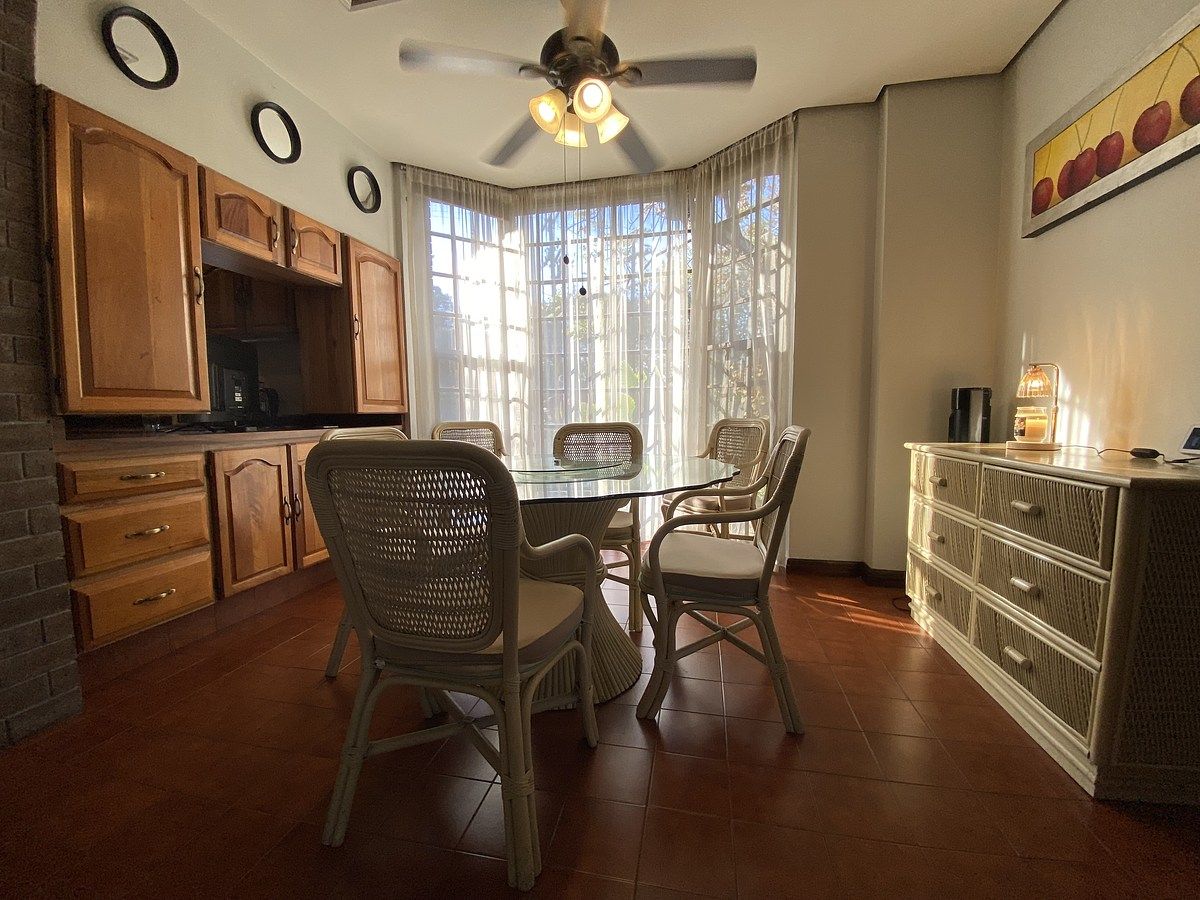 8 de 21: Antecomedor