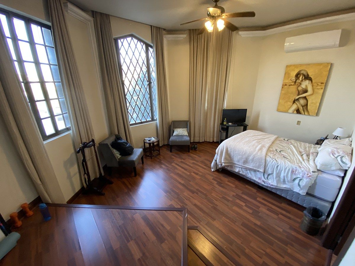 14 de 21: Recámara 2