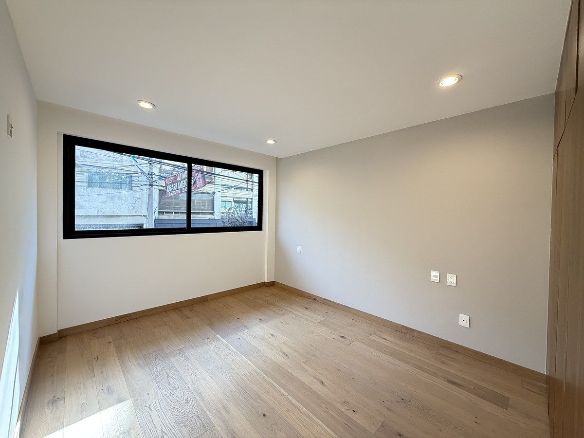 18 de 32: habitación secundaria