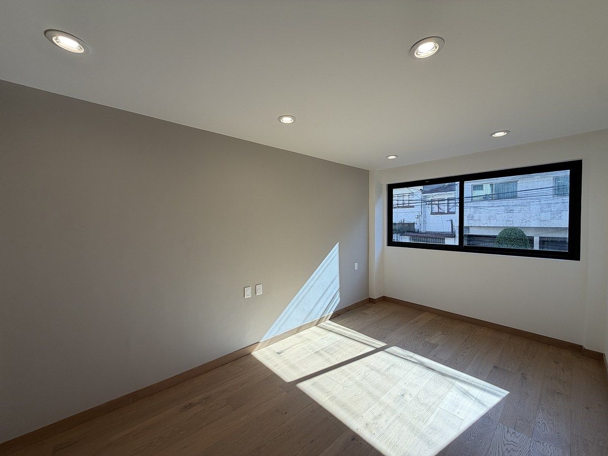 22 de 32: habitación secundaria