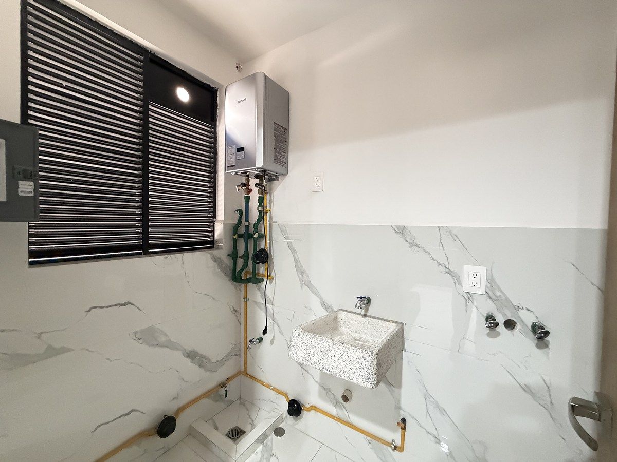 11 de 39: CUARTO DE SERVICIO