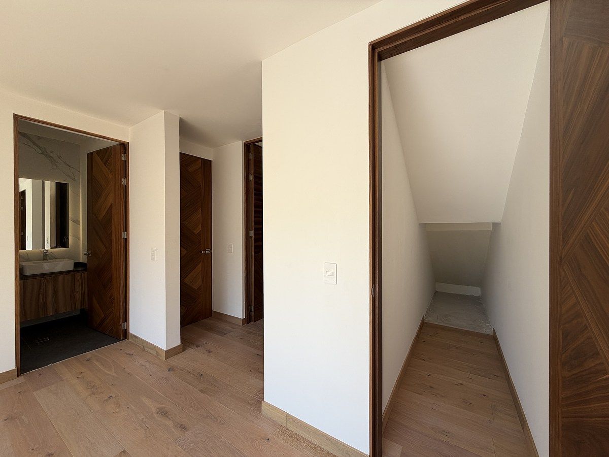 18 de 39: BODEGA HABITACIÓN PRINCIPAL